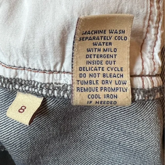 CAbi Dark blue classic 5 pocket mid-rise flare jeans Women’s Size 8 - Picture 5 of 10